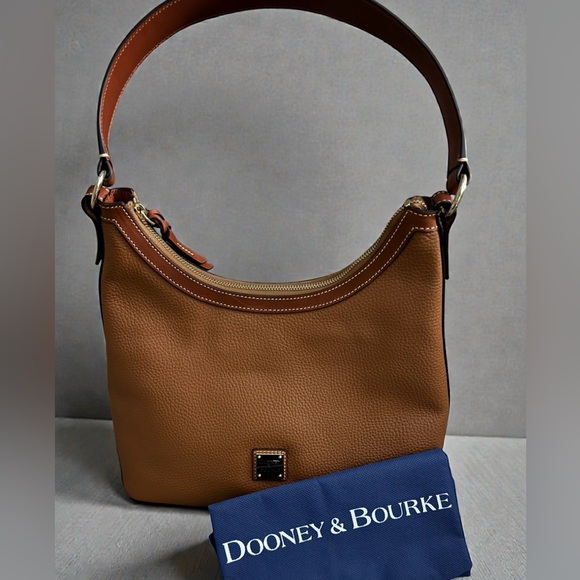 NWT Dooney & Bourke Pebble Grain Caramel Leather Hobo Shoulder Bag - Picture 5 of 8